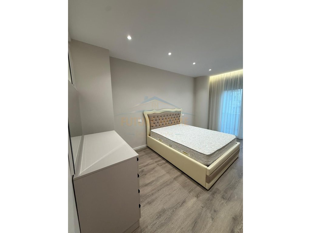 For sale, Apartment 1+1, Durrës Street