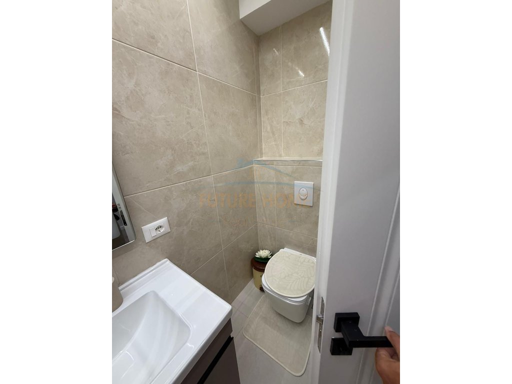For sale, Apartment 1+1, Durrës Street