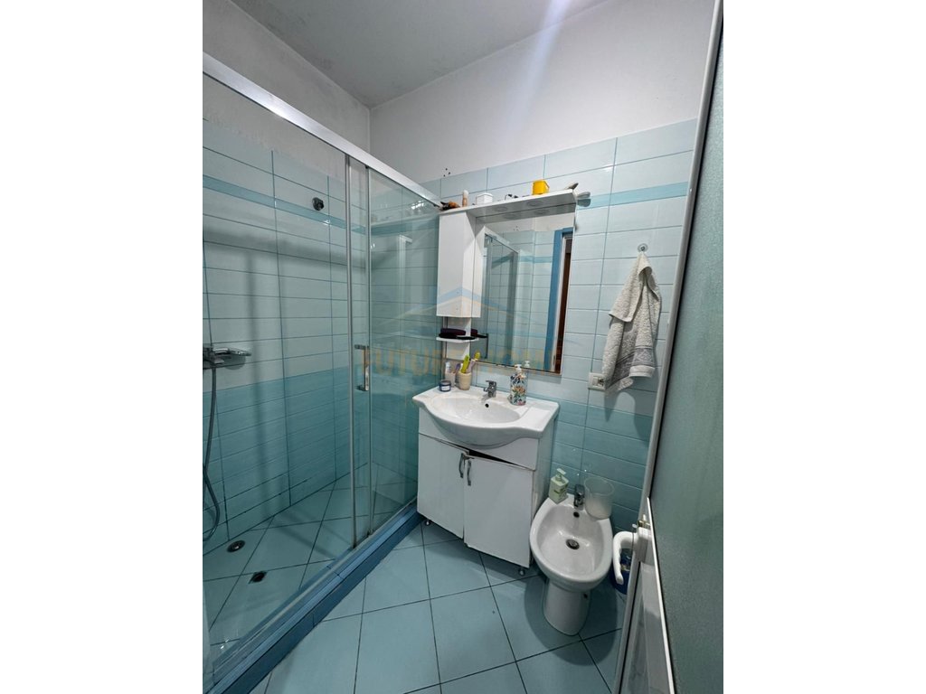 Shitet, Apartament 1+1, Fabrika e Miellit, Tirane