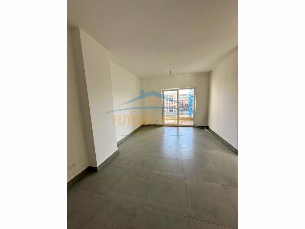 Shitet, Apartament 1+1, Golem