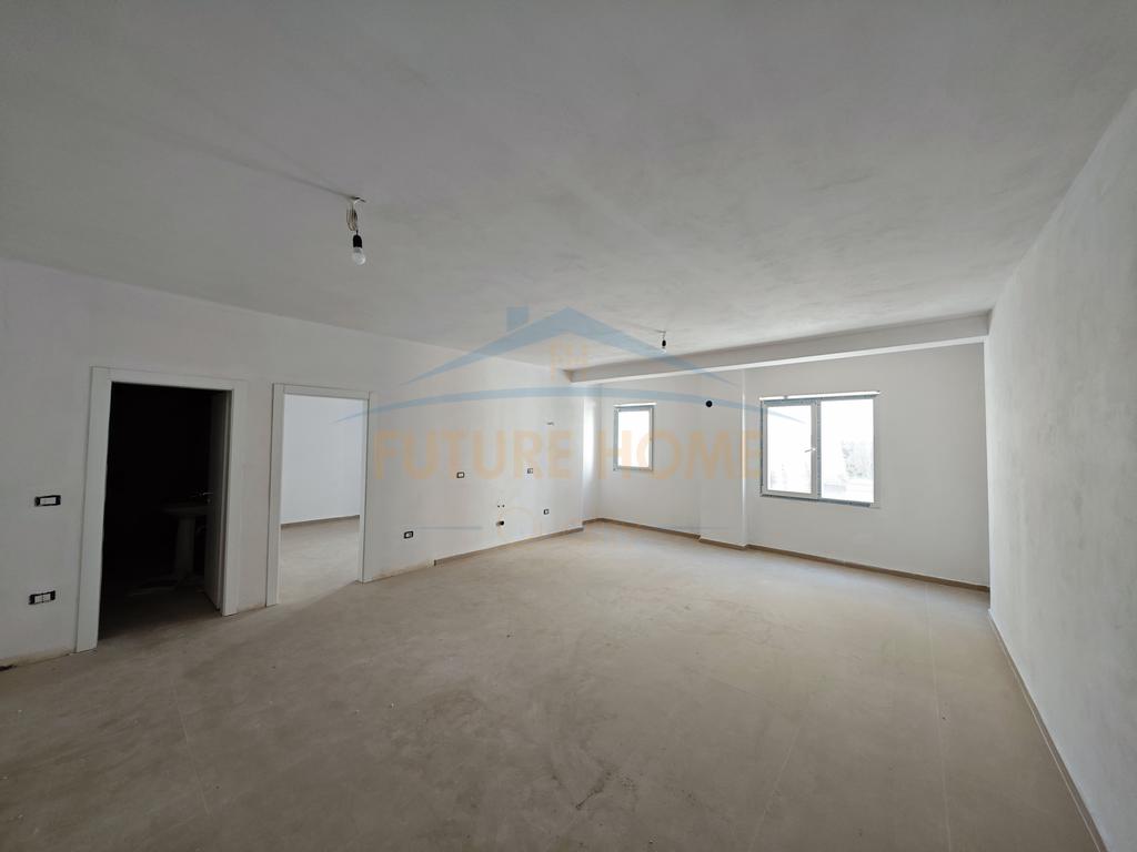 For sale, 1+1 Apartment, Golem.