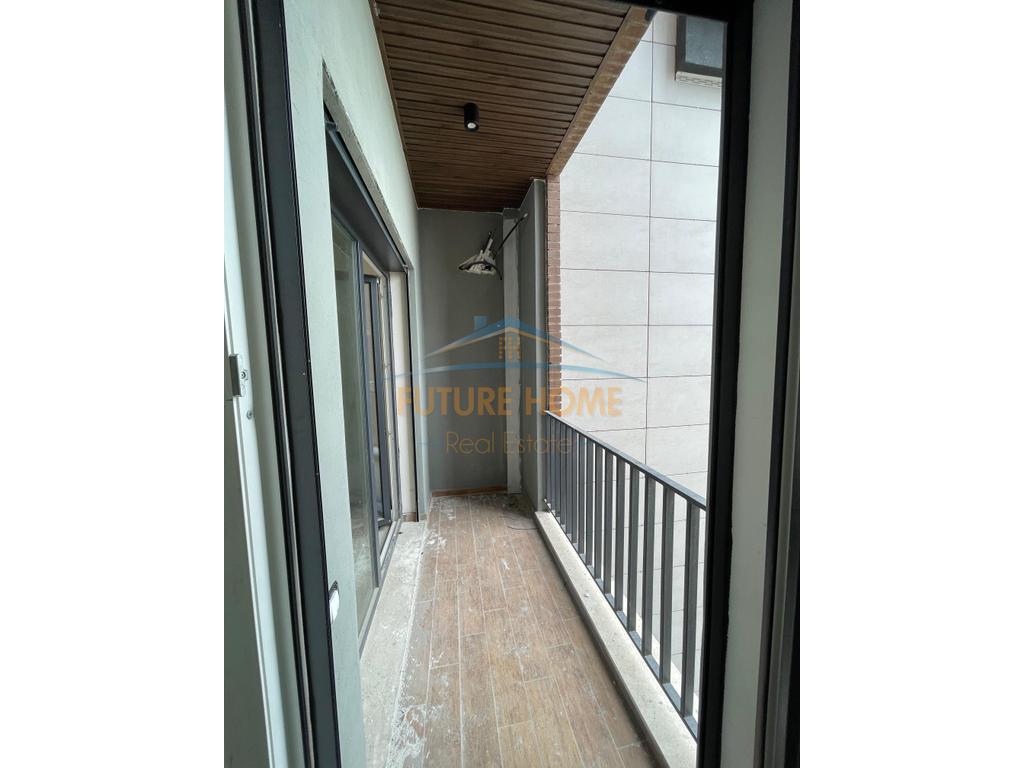 Shitet, Apartament 1+1, Henke Residence, Tiranë.