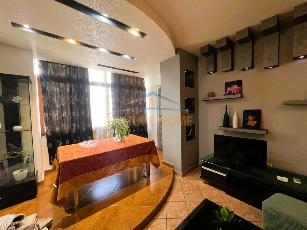 For sale, Apartment 1+1, Former Bus Park, Tirana.
