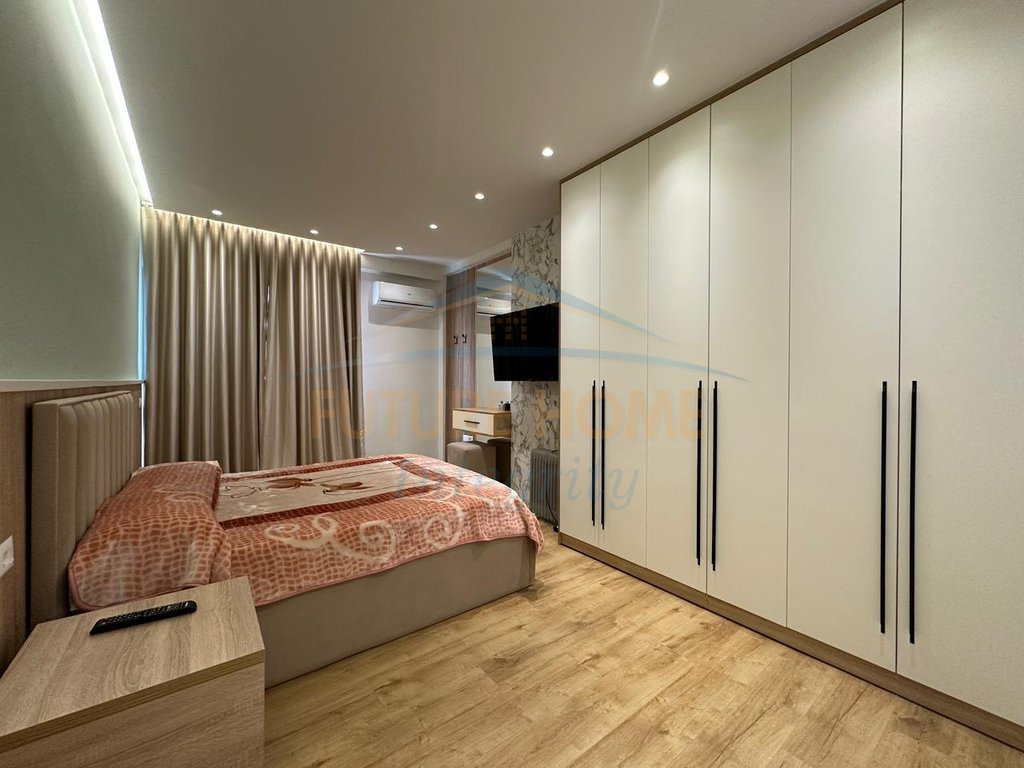 For sale, 1+1 Apartment, Kamëz, Tirana.