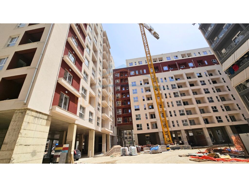 For sale, 1+1 Apartment, Aura Complex, Lapraka, Tirana