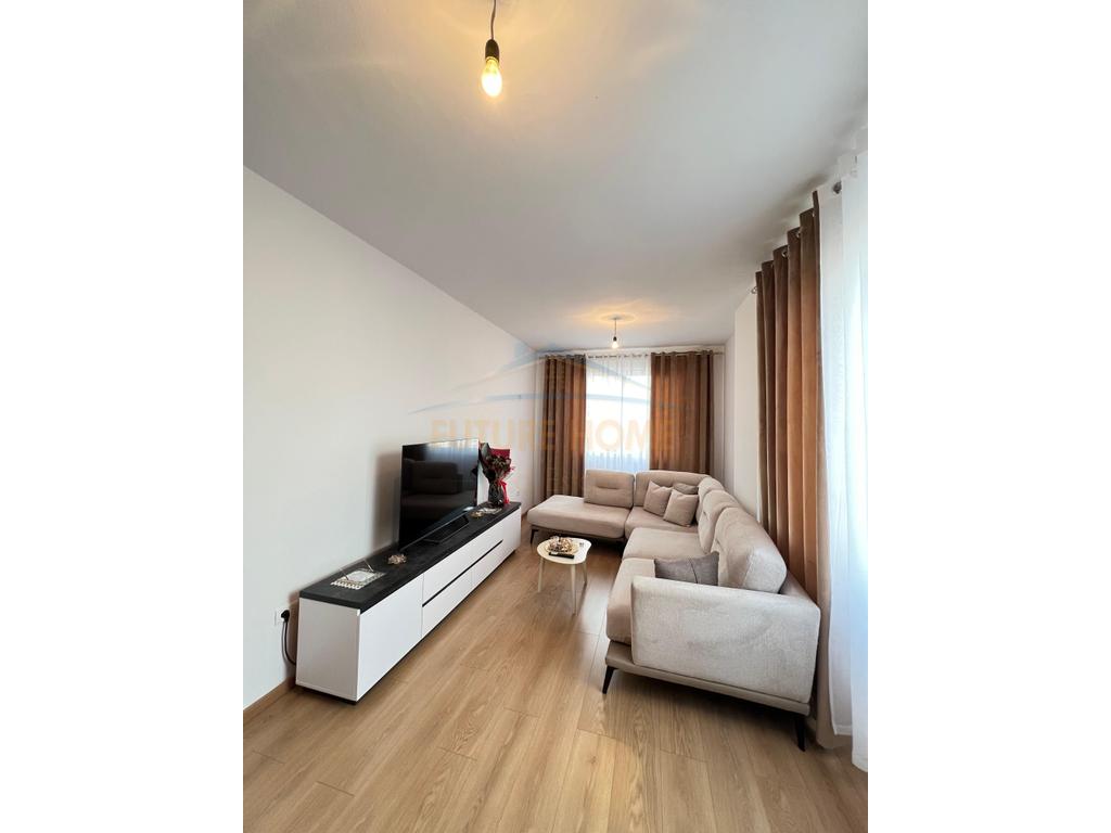 Shitet, Apartament 1+1, Kompleksi Fratari , Unaza e Re