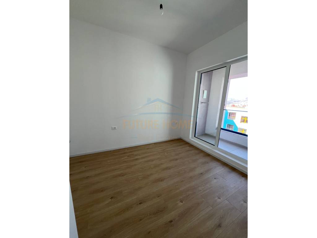 For sale, Apartment 1+1, Kadiu Complex, Tirana