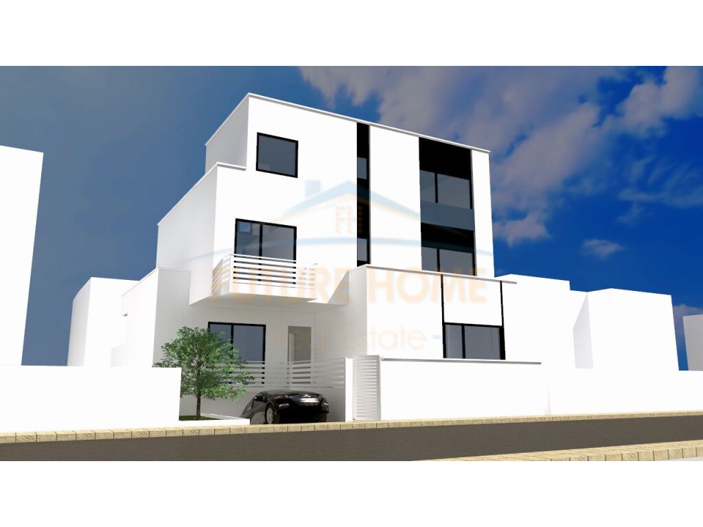 For sale, Apartment 1+1, Lagjia 18, Korça