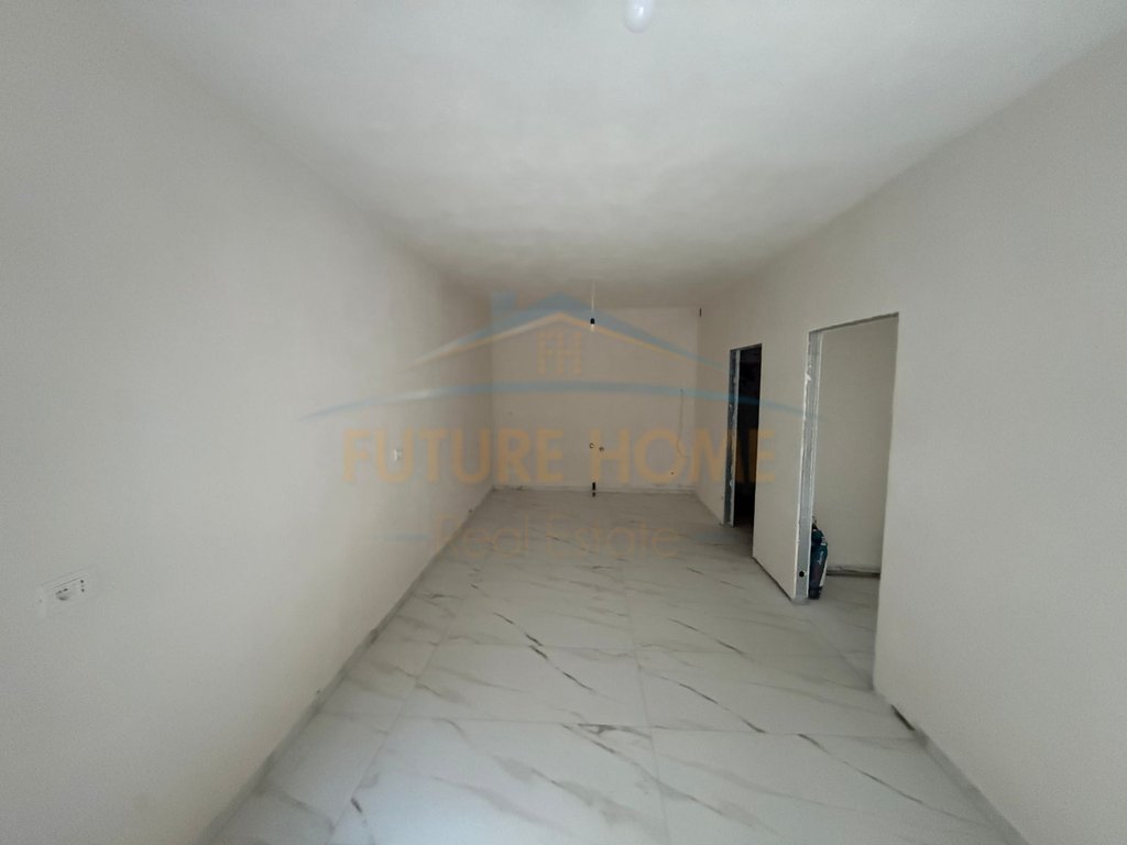 For sale, Apartment 1+1, Neighborhood 18, Korçë