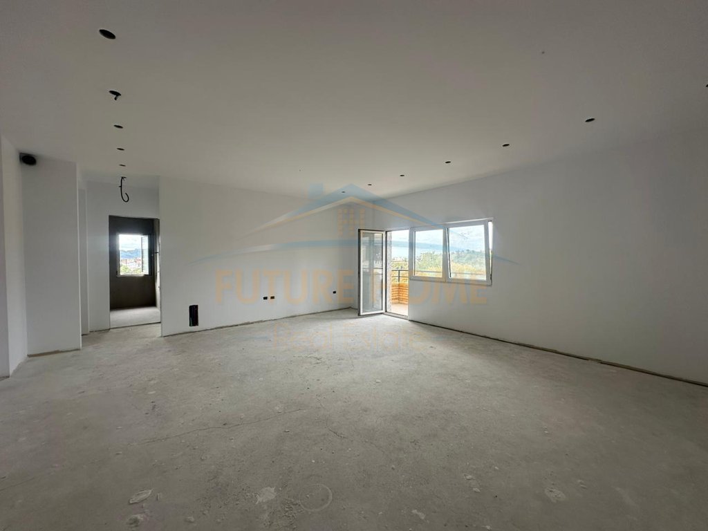 For sale, Apartment 1+1, Lake Land Residence, Farkë