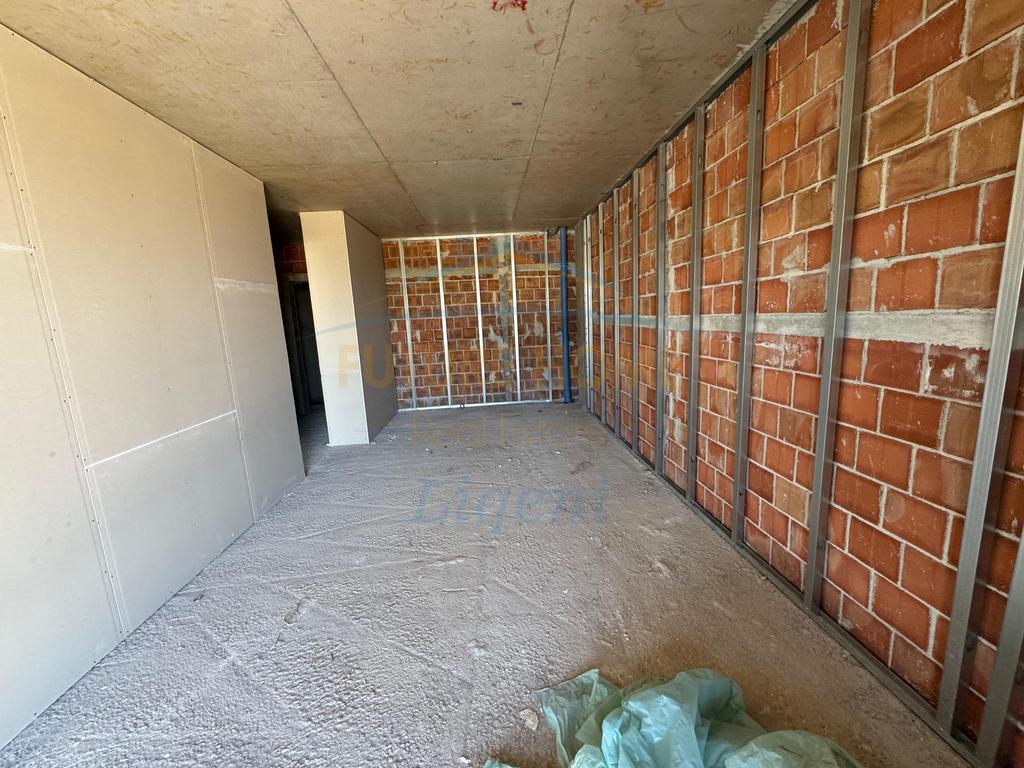 For sale, Apartment 1+1, Dry Lake, Tirana