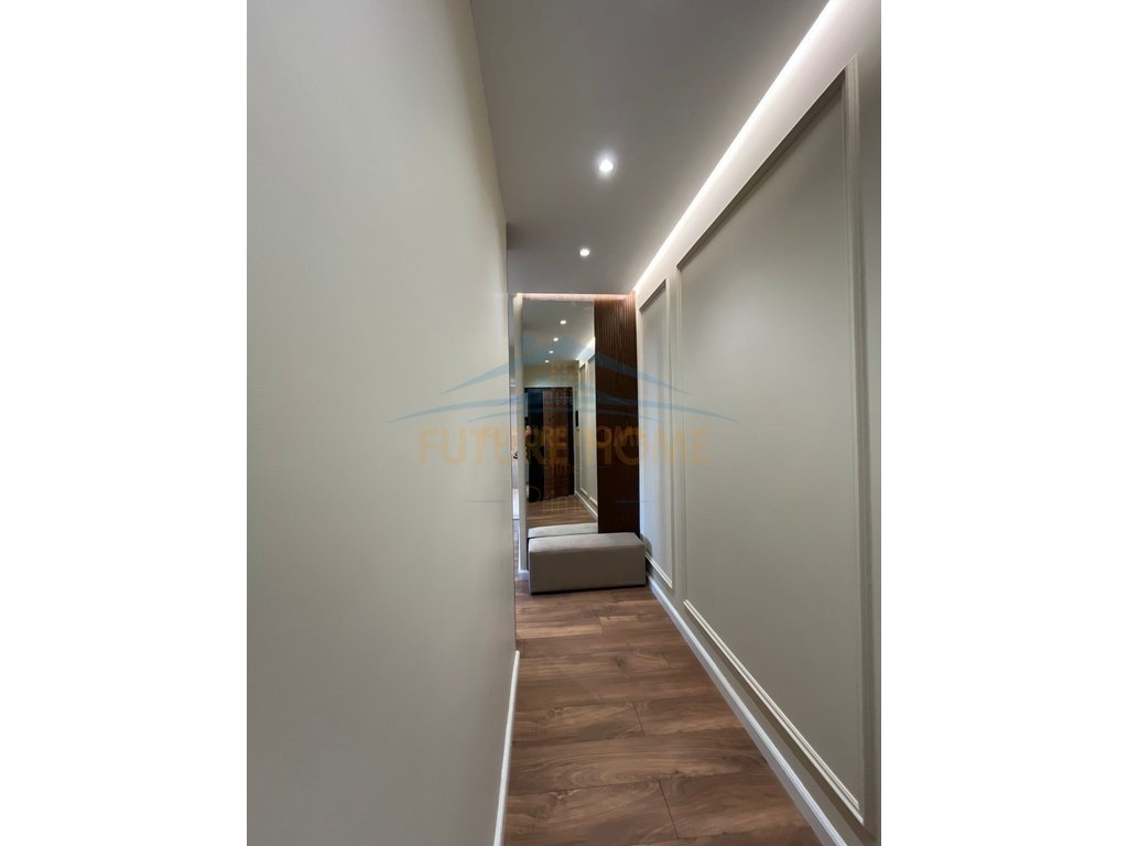 Shitet , Apartament 1+1 , Mine Peza , Tirane