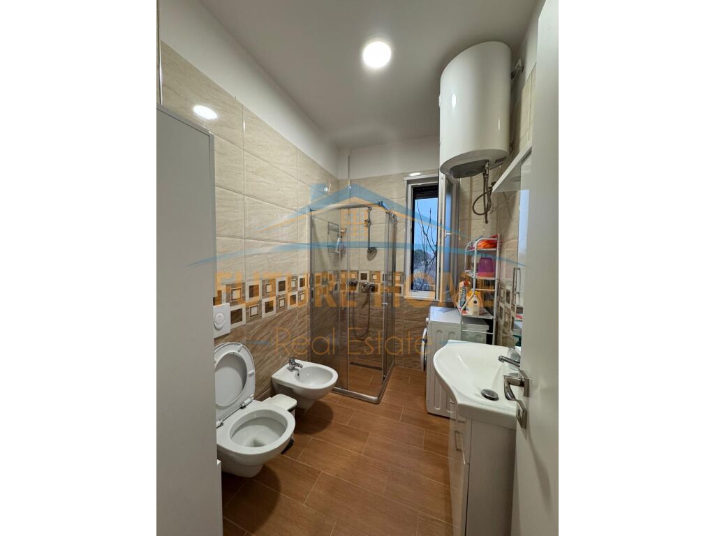 Shitet, Apartament 1+1+Oborr+Post Parkimi, Vala Mar, Gjiri i Lalëzit