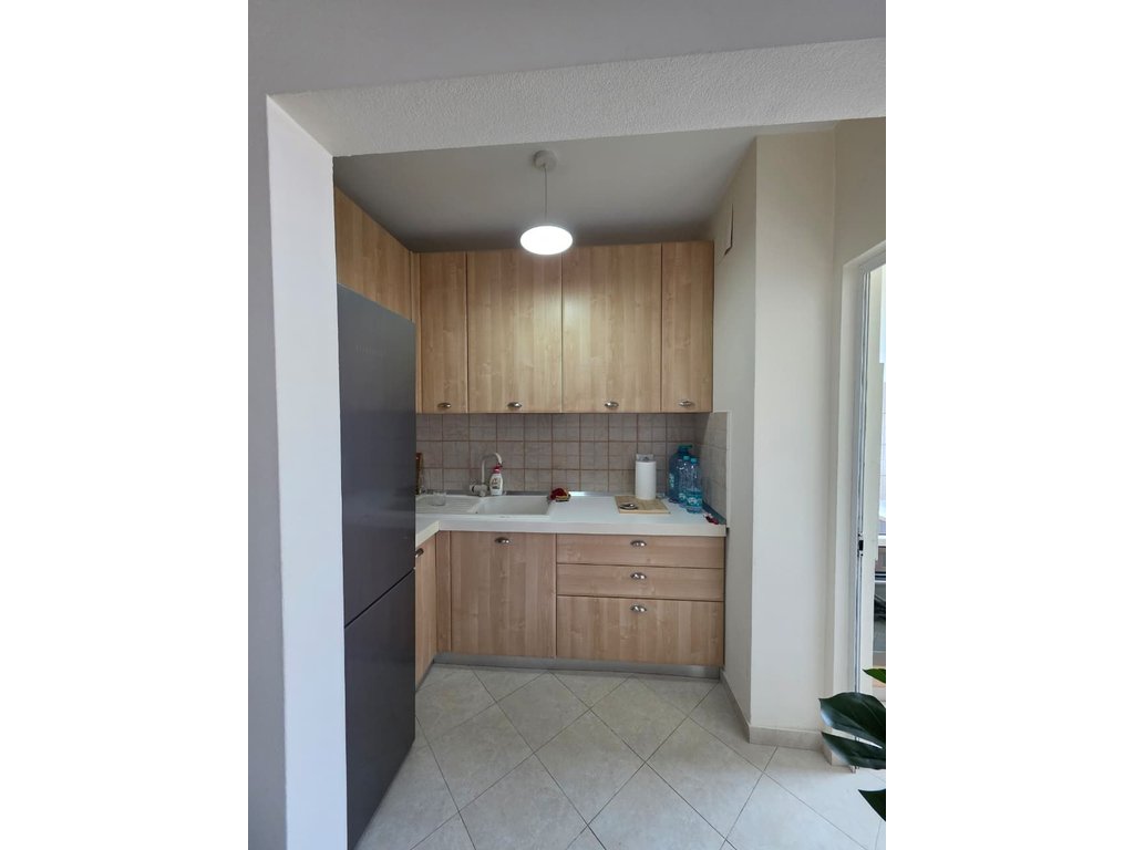 Shitet, Apartament 1+1, Oxhaku , Tiranë