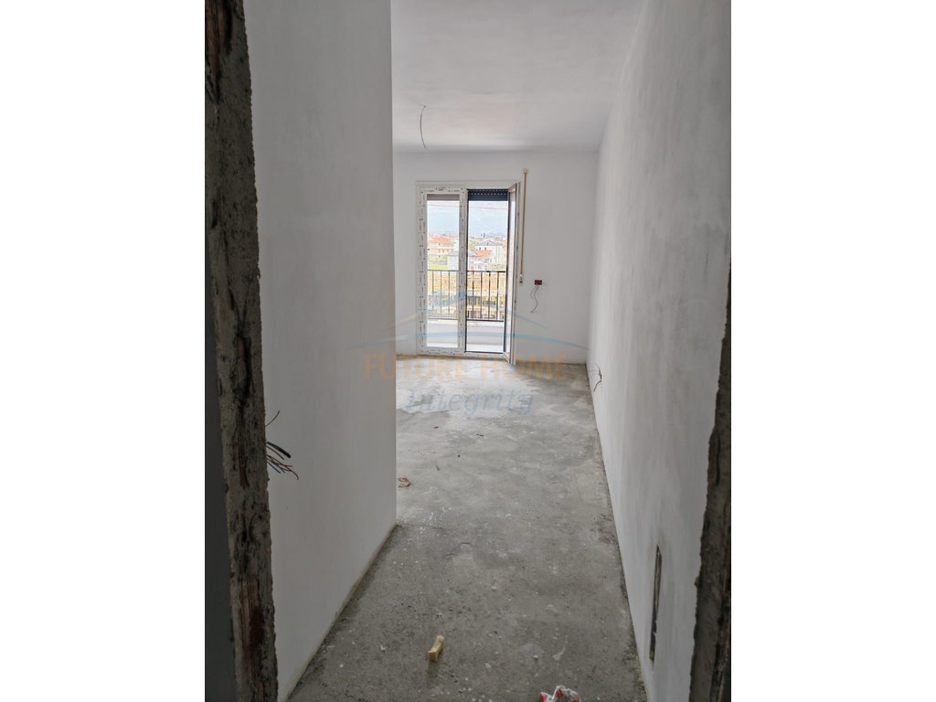 For sale, 1+1 Apartment, Paskuqan, Tirana.