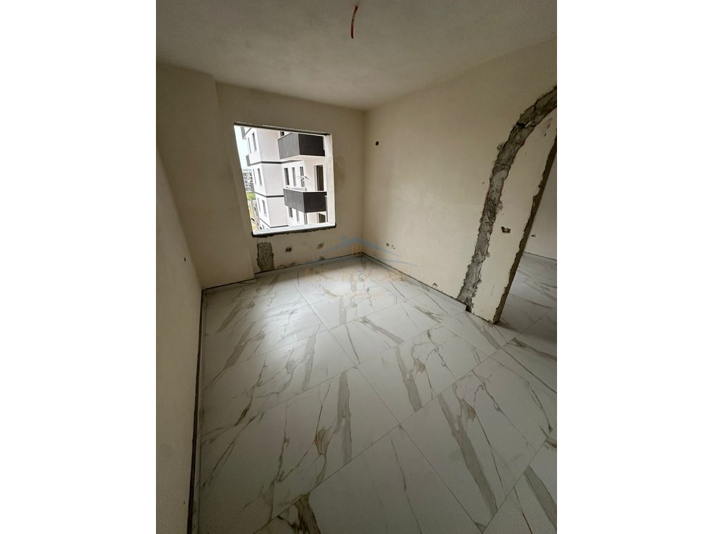 For sale, Apartment 1+1+Parking Space in Sael Residence, Golem, Kavajë.