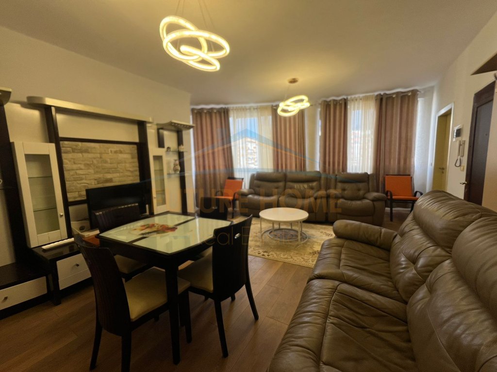 For sale, 1+1 Apartment, Dalip Topi Street, Fresku