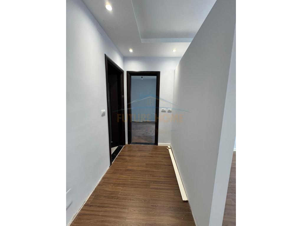For sale, Apartment 1+1, Shefqet Kuka Street, Fresk