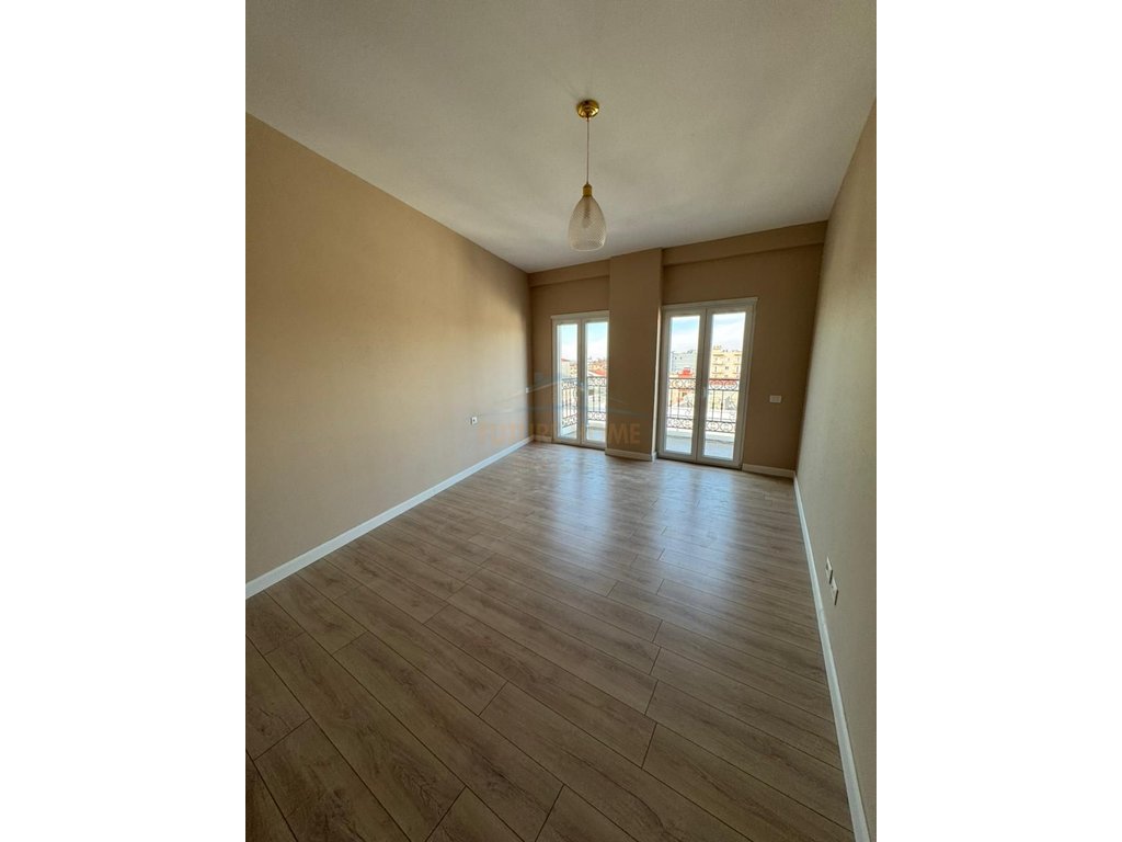 For sale, 1+1 Apartment, Sauk, Porta Tirana e Re, Tirana.