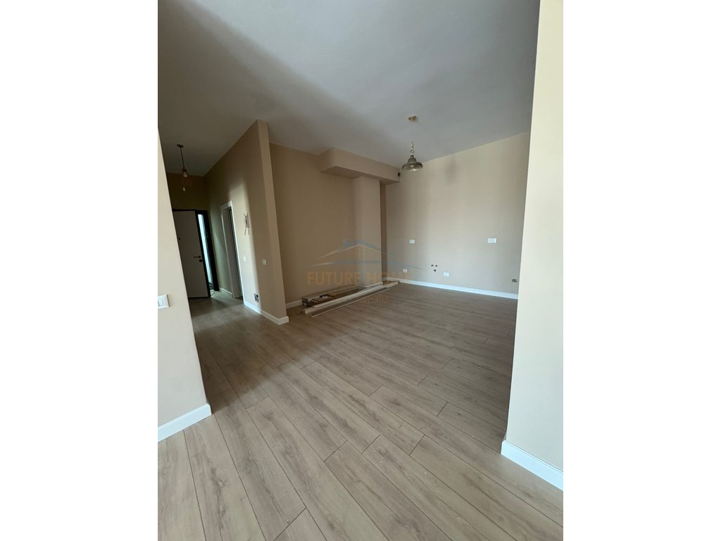 For sale, 1+1 Apartment, Sauk, Porta Tirana e Re, Tirana.