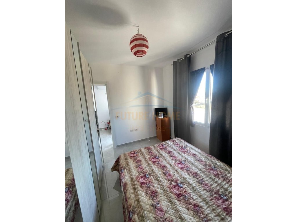 Shitet, Apartament 1+1, Sauk,Tiranë.