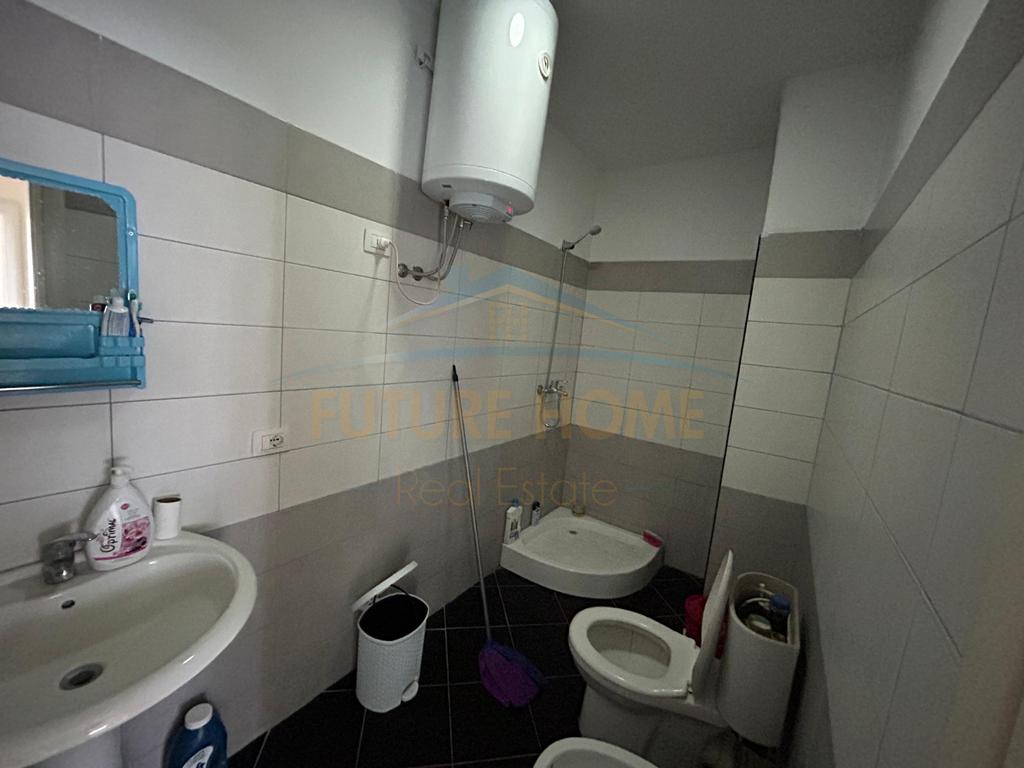 Shitet, Apartament 1+1, Shkembi i Kavajes