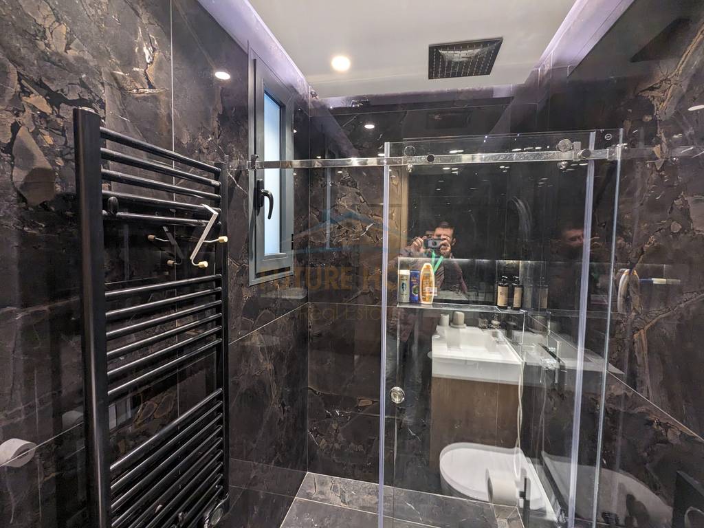 For sale, Apartment 1+1, Cold Water, Tirana.