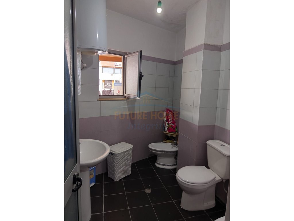 For sale, 1+1 Apartment, New Ring, Tirana.
