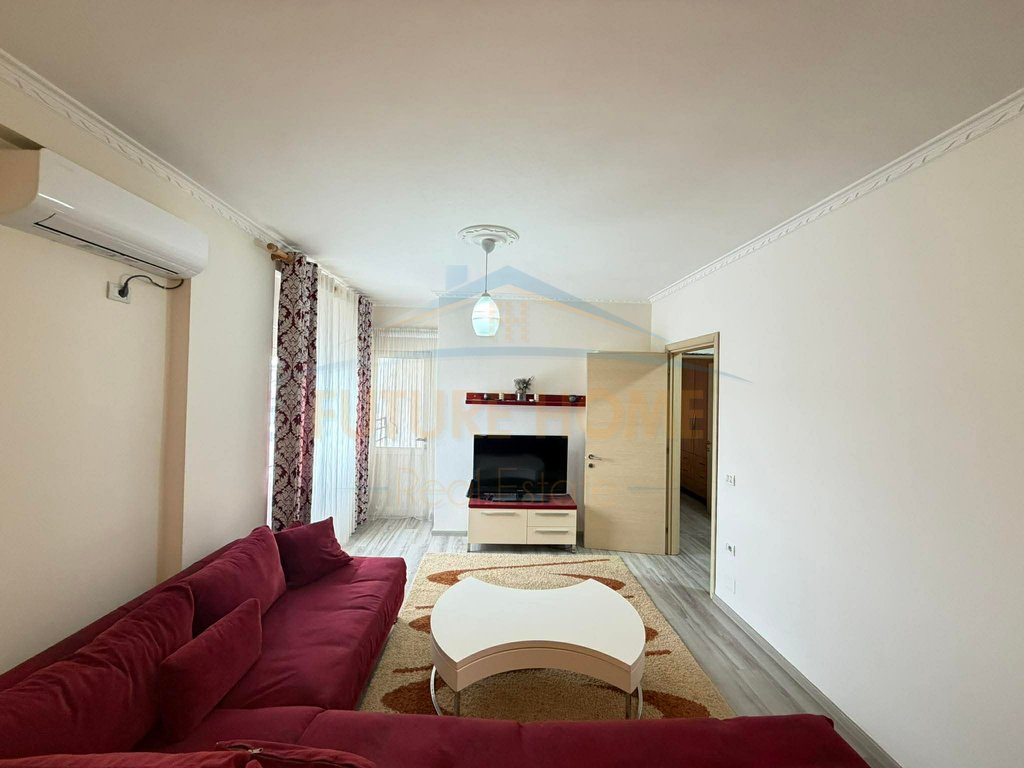 Shitet, Apartament 1+1, Unaza e Re