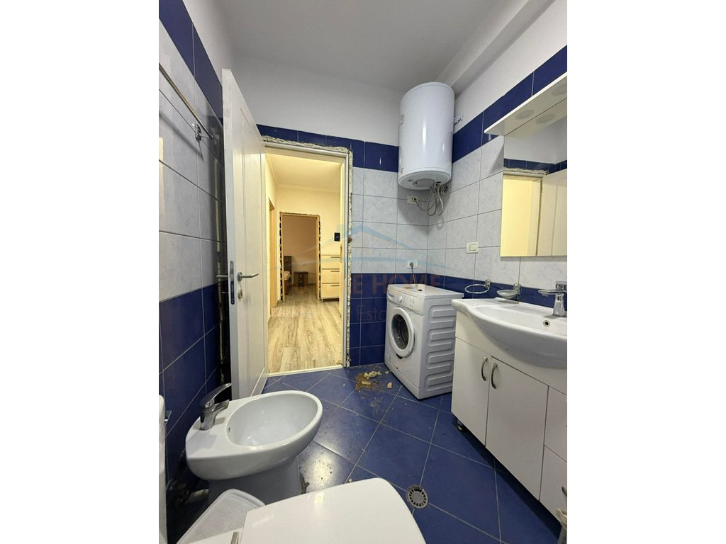 Shitet, Apartament 1+1, Unaza e Re
