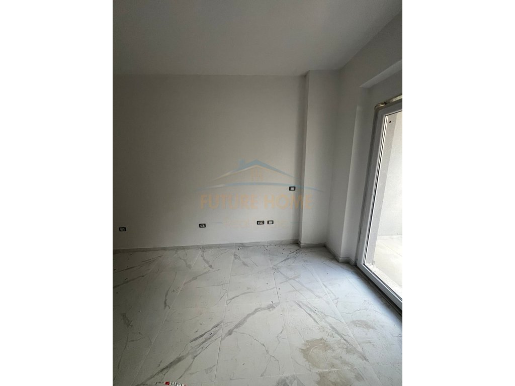 Apartament 1+1, Univers City
