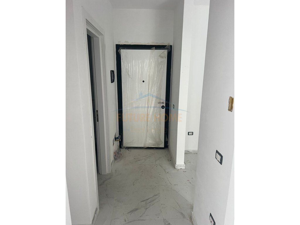 Apartament 1+1, Univers City