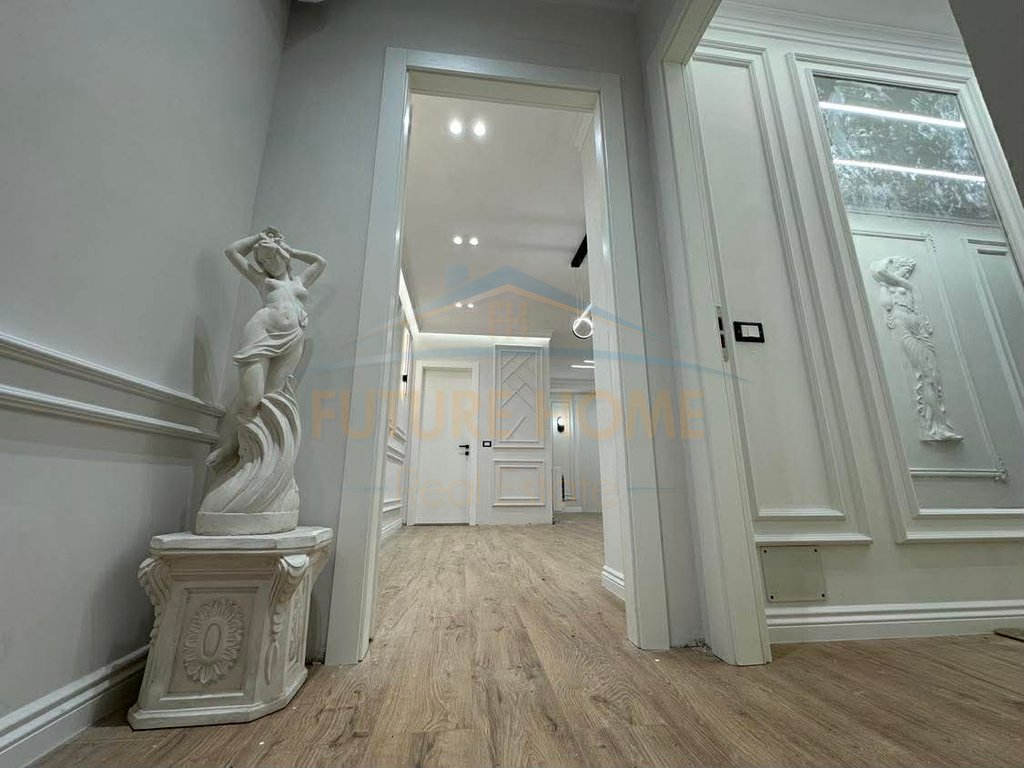 Apartment 1+1+Veranda for Sale in Fratari Complex, New Ring