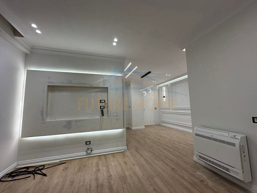 Apartment 1+1+Veranda for Sale in Fratari Complex, New Ring