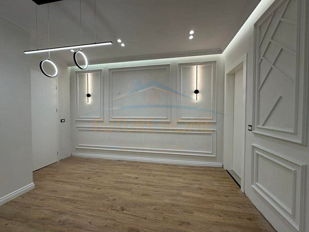 Apartment 1+1+Veranda for Sale in Fratari Complex, New Ring