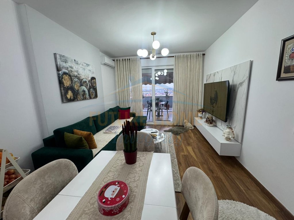 For sale, Apartment 1+1+Veranda, Rruga e Dibrës, Tirana.