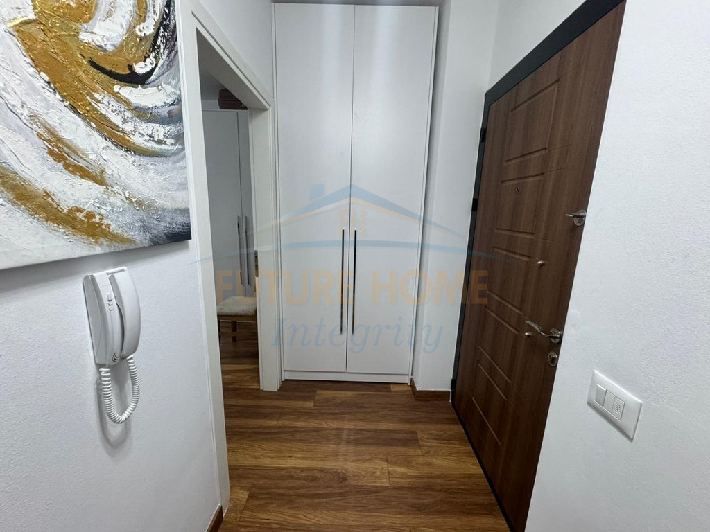 For sale, Apartment 1+1+Veranda, Rruga e Dibrës, Tirana.