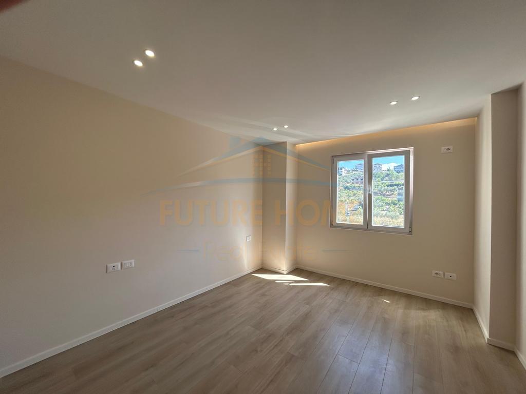For sale, Apartment 1+1+Veranda, Shkëmbi i Kavajës, Durrës