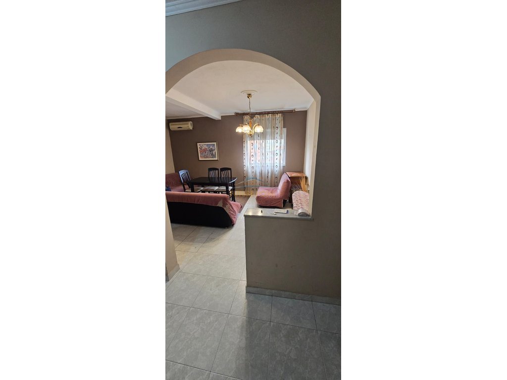 For sale, 3+1 Apartment, Zogu i I Boulevard, Tirana.