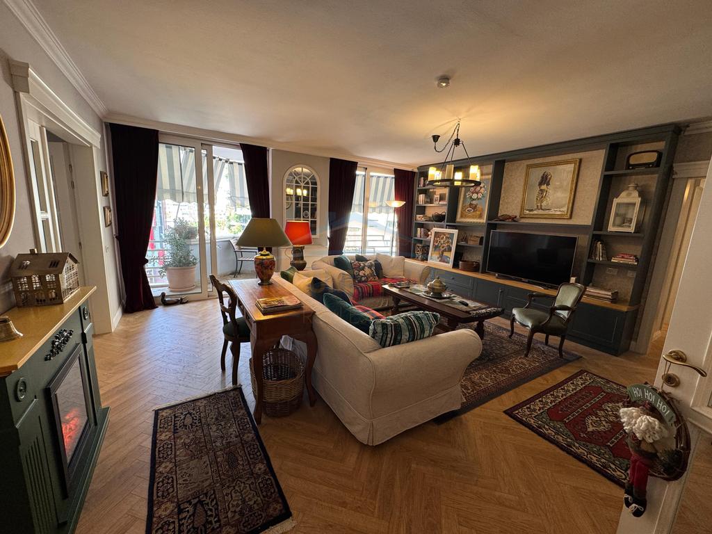 For sale, Apartment 2+1+2, Air Albania, Tirana.