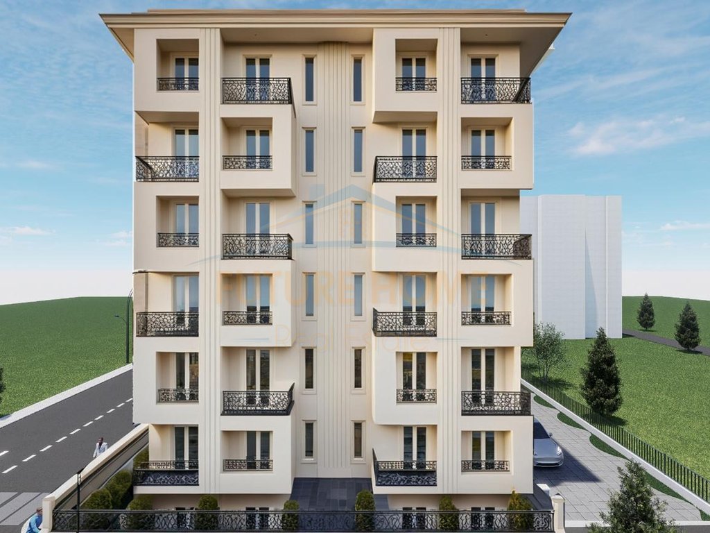 For sale, Apartment 2+1+2 Balconies, Golem, Durres