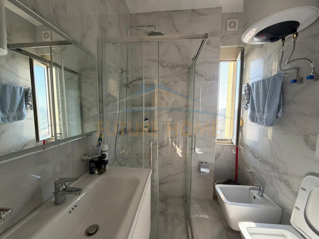 For sale, Apartment 2+1+2 Balconies, Near the Market, Durres