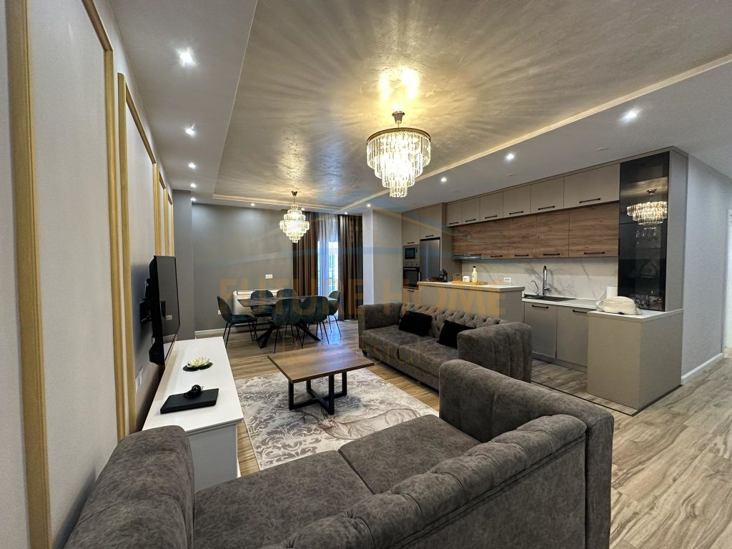 Shitet, Apartament 2+1+2+Depo, Durrës, Vollga
