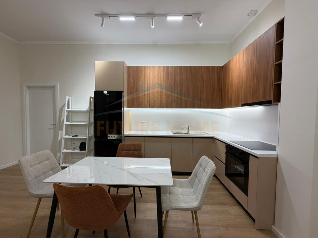 For sale, Apartment 2+1+2, Fresku, Tirana.