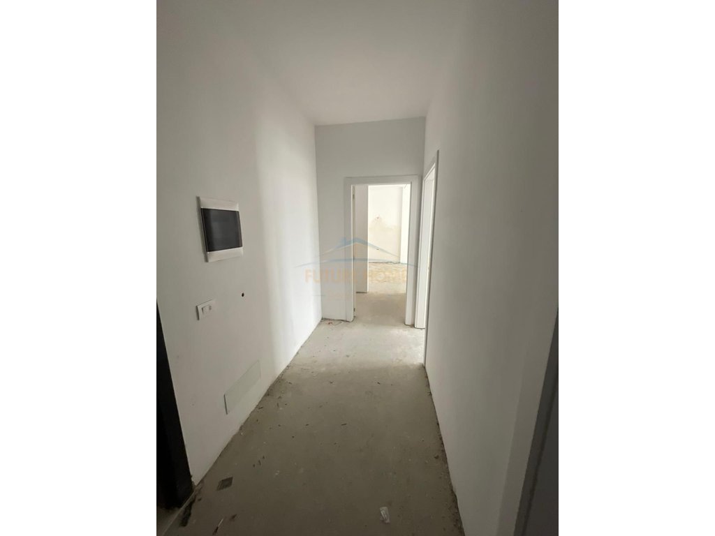 For sale, Apartment 2+1+2, Kamëz.