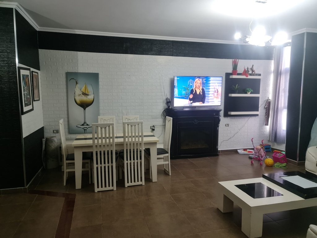 Shitet, Apartament 2+1+2, Kodra Diellit, Tiranë.