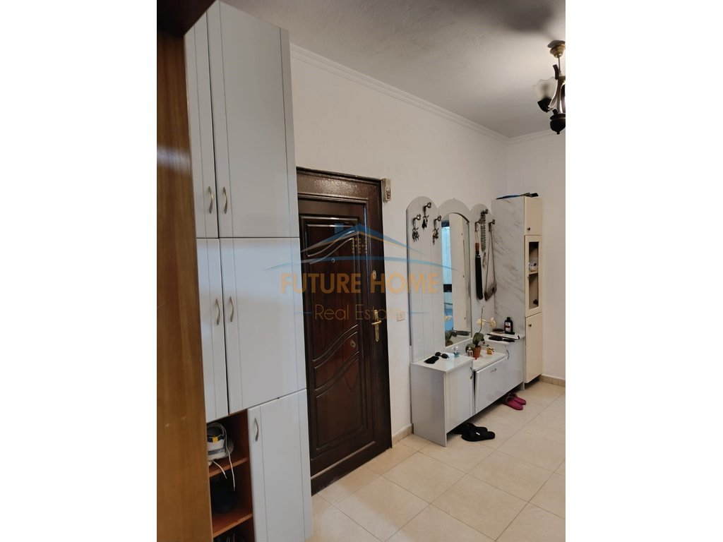 Shitet, Apartament 2+1+2, Kodra Diellit, Tiranë.