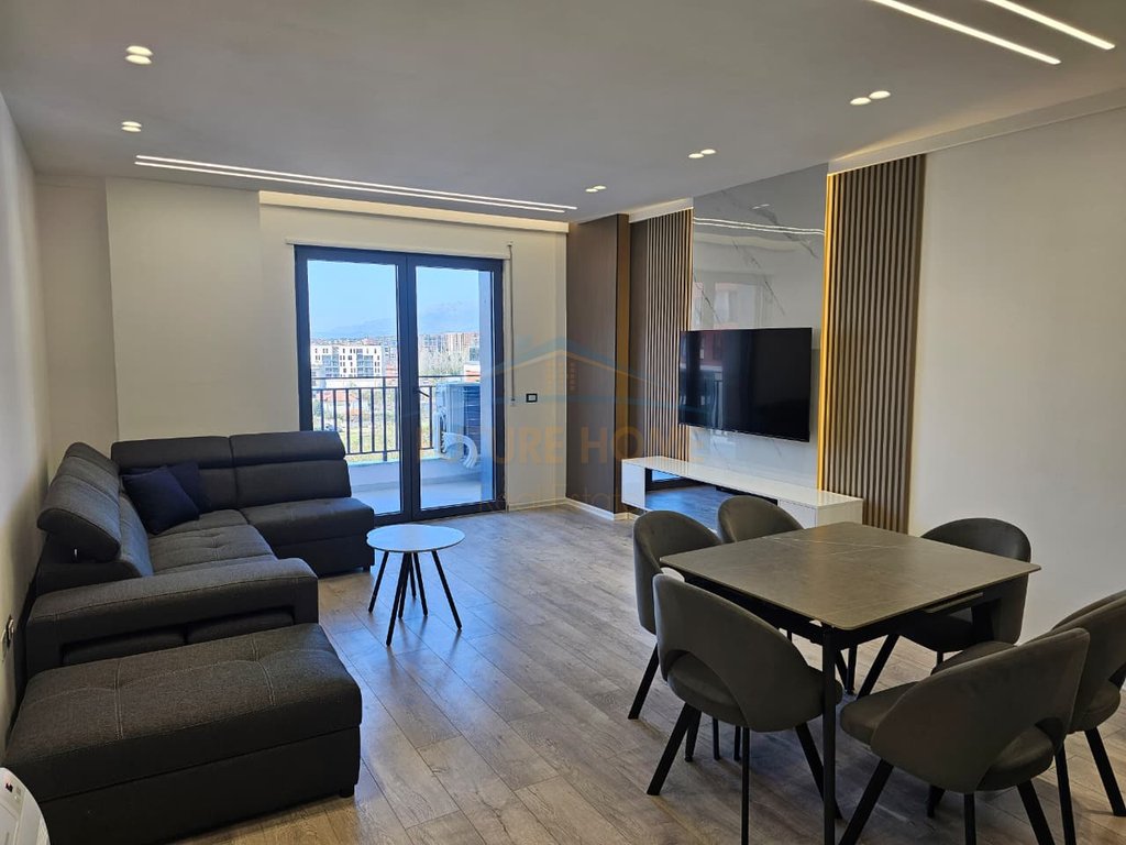 For sale, Apartment 2+1+2, Ndregjoni Complex, Jordan Misja.