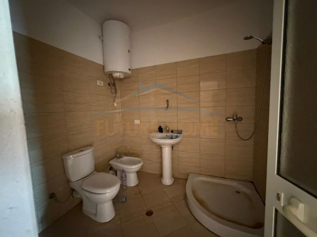 For sale, Apartment 2+1+2, Neighborhood 18, Vala Park, Durrës