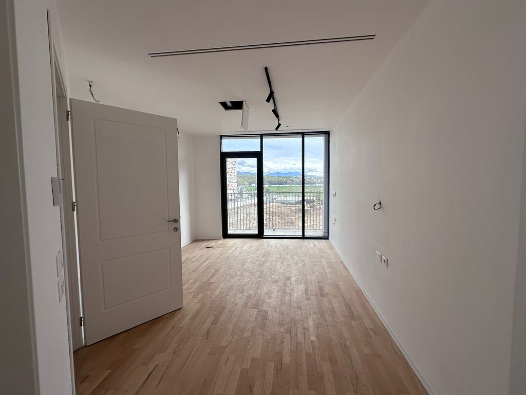 Shitet apartament 2+1+2, Lake View Residence